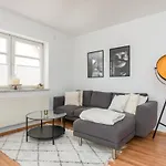 Veens Crew 7 Pax Apartmán *