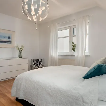 Veens Crew 7 Pax Apartmán *