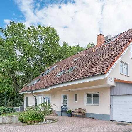 Veens Crew 7 Pax ドライアイヒ