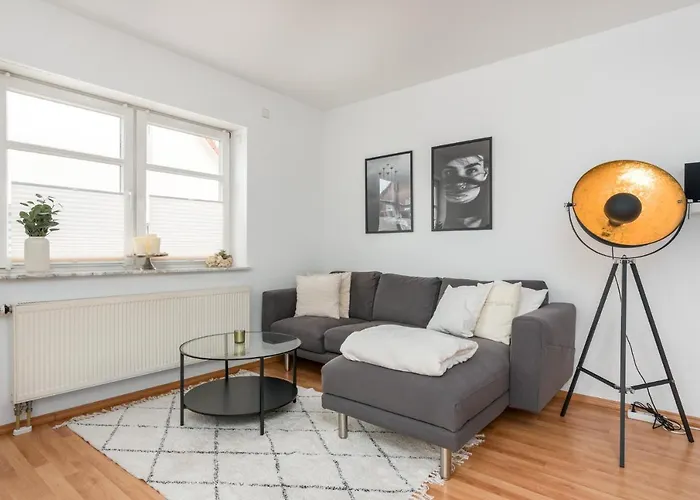 Veens Crew 7 Pax Apartman *