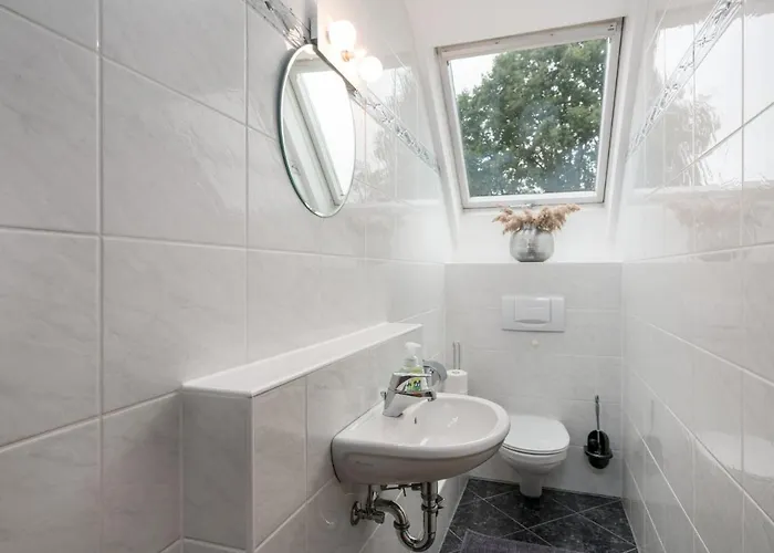 Veens Crew 7 Pax Dreieich